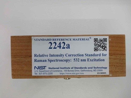 SRM 2242a  拉曼光谱的相对强度校正标准：532 nm激发标准品